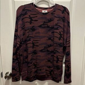 Sundry purple Camouflage pull over